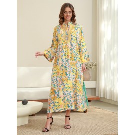 Elegant Floral Print Abaya with Golden Accents - Long Sleeve, Mid-Length, Loose Fit, Slit Hem, Embroidered Detail, Perfect for Saudi National Day, All-Season Wear, Cultural Attire|Floral Print Abaya|Embroidered Detailing, Abaya Dress